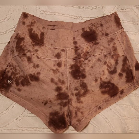 Lululemon Inner Glow Short 3" Terry - Picture 6 of 7